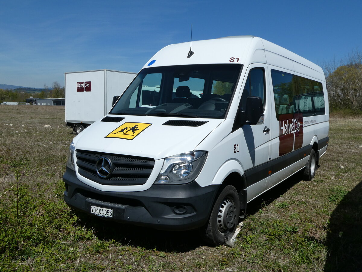(234'772) - HelvCie, Satigny - Nr. 81/VD 104'055 - Mercedes am 18. April 2022 in Avenches, Route Industrielle