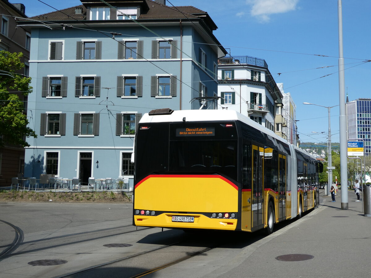(235'075) - Stutz, Jonen - Nr. 350/AG 498'758 - Solaris am 2. Mai 2022 beim Bahnhof Zrich-Wiedikon