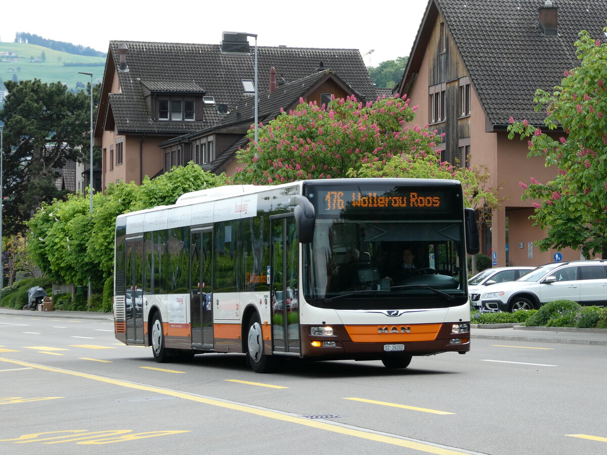 (235'168) - Bamert, Wollerau - SZ 26'202 - MAN am 4. Mai 2022 beim Bahnhof Richterswil