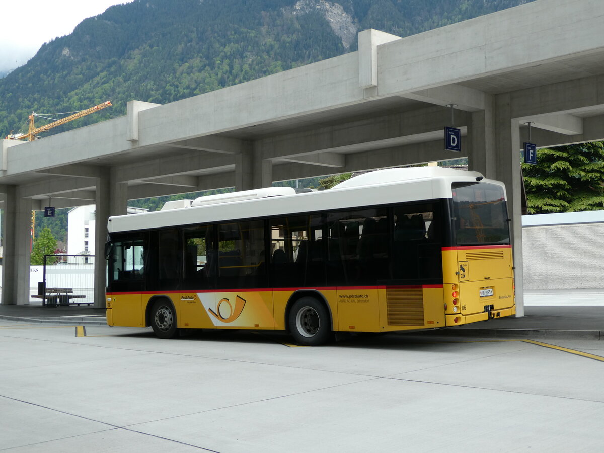 (235'491) - AAGU Altdorf - Nr. 66/UR 9095 - Scania/Hess am 8. Mai 2022 beim Bahnhof Altdorf