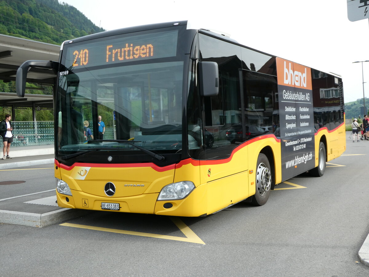 (236'093) - PostAuto Bern - BE 653'383 - Mercedes am 22. Mai 2022 beim Bahnhof Reichenbach