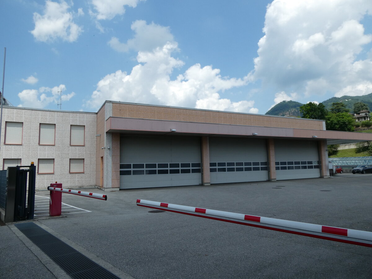 (236'332) - AMSA-Garage am 26. Mai 2022 in Balerna, Rimessa