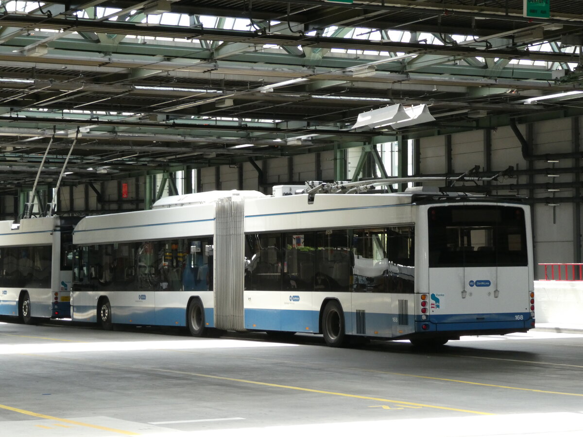 (236'405) - VBZ Zrich - Nr. 168 - Hess/Hess Gelenktrolleybus am 28. Mai 2022 in Zrich, Garage Hardau