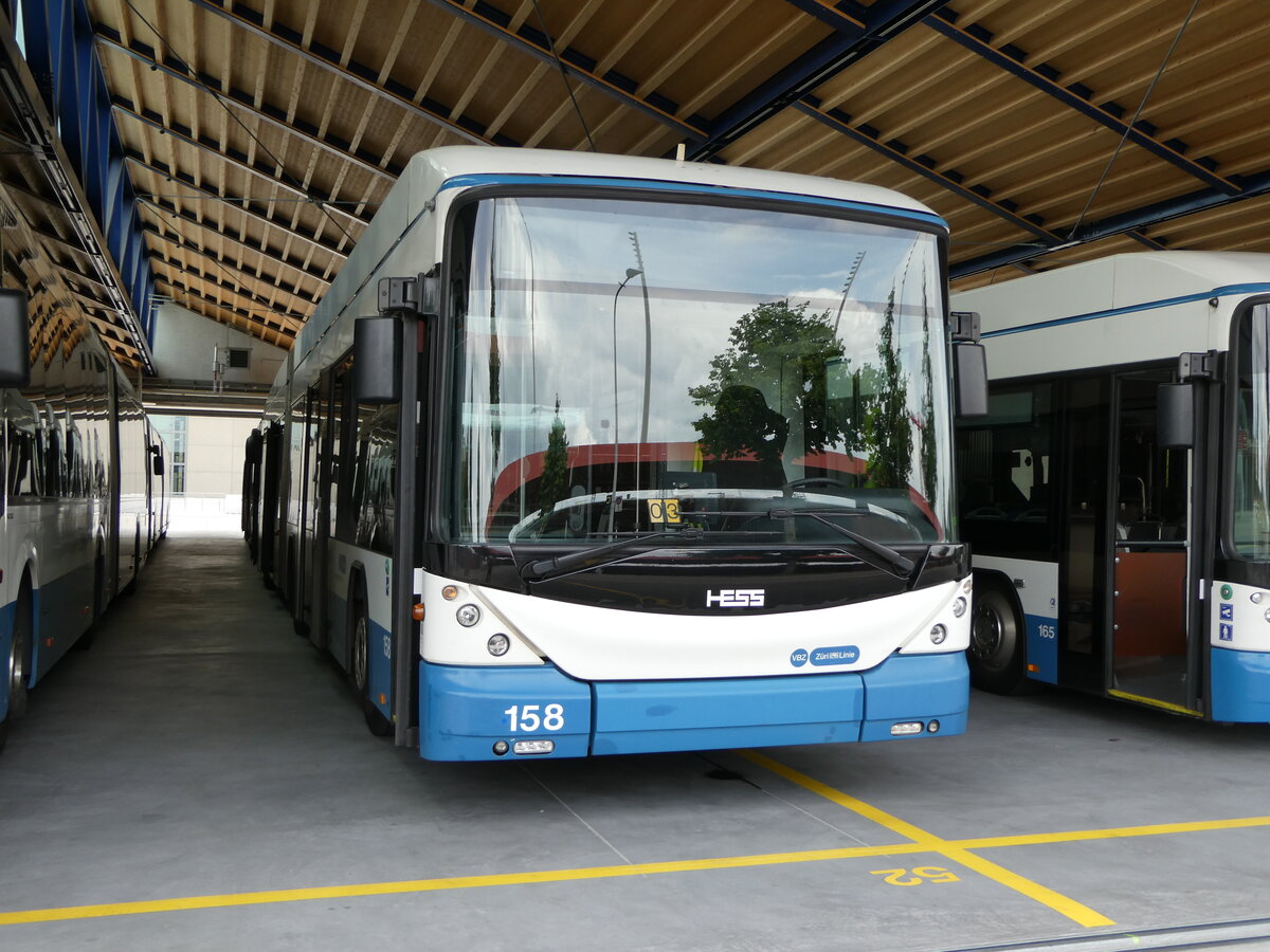 (236'426) - VBZ Zrich - Nr. 158 - Hess/Hess Gelenktrolleybus am 28. Mai 2022 in Zrich, Garage Hardau