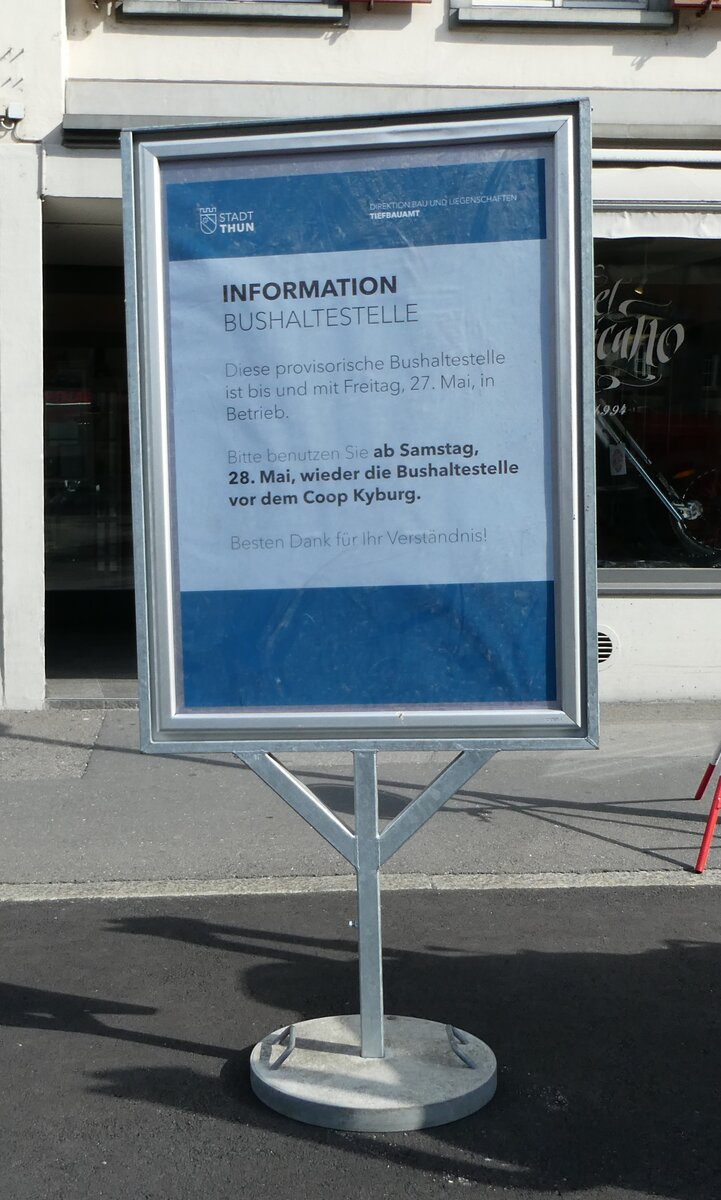 (236'523) - Information Bushaltestelle am 30. Mai 2022 in Thun, Marktgasse