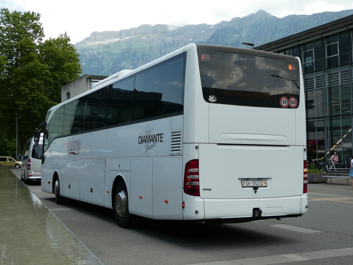 (236'728) - Albtrans, Dachsen - SH 55'232 - Mercedes am 4. Juni 2022 beim Bahnhof Interlaken Ost