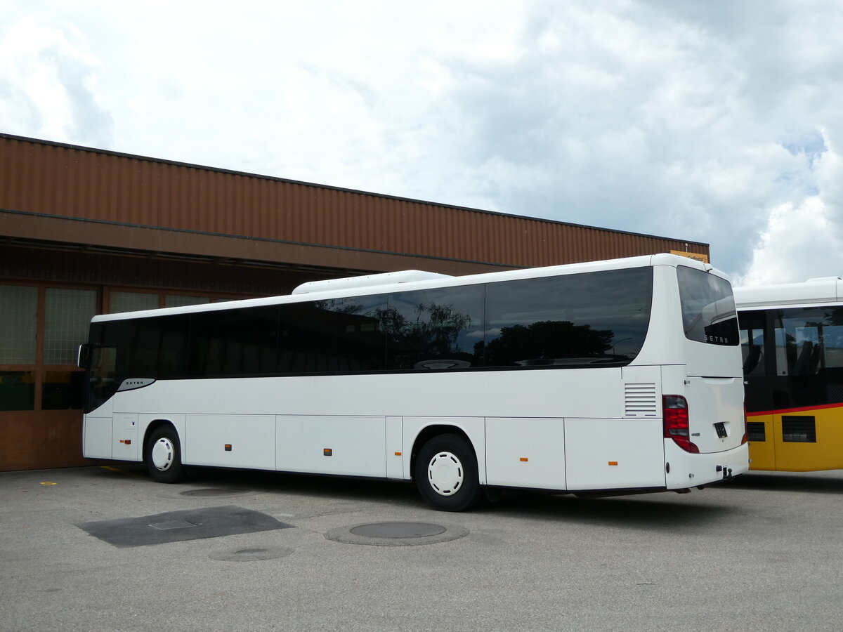 (236'965) - Interbus, Kerzers - Setra (ex CJ Tramelan Nr. 123) am 6. Juni 2022 in Yverdon, Postgarage