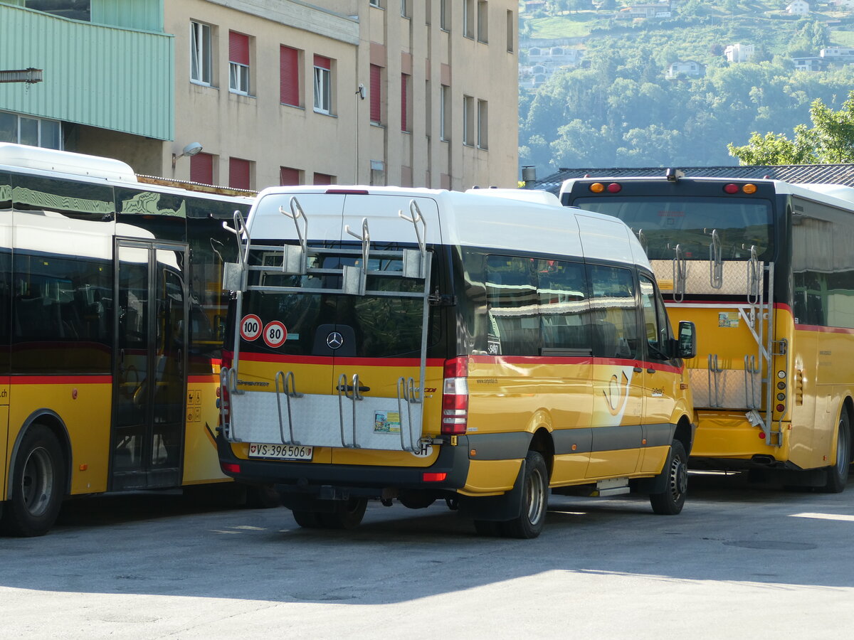 (238'065) - PostAuto Wallis - Nr. 30/VS 396'506 - Mercedes (ex TSAR, Sierre) am 16. Juli 2022 in Sion, Interbus