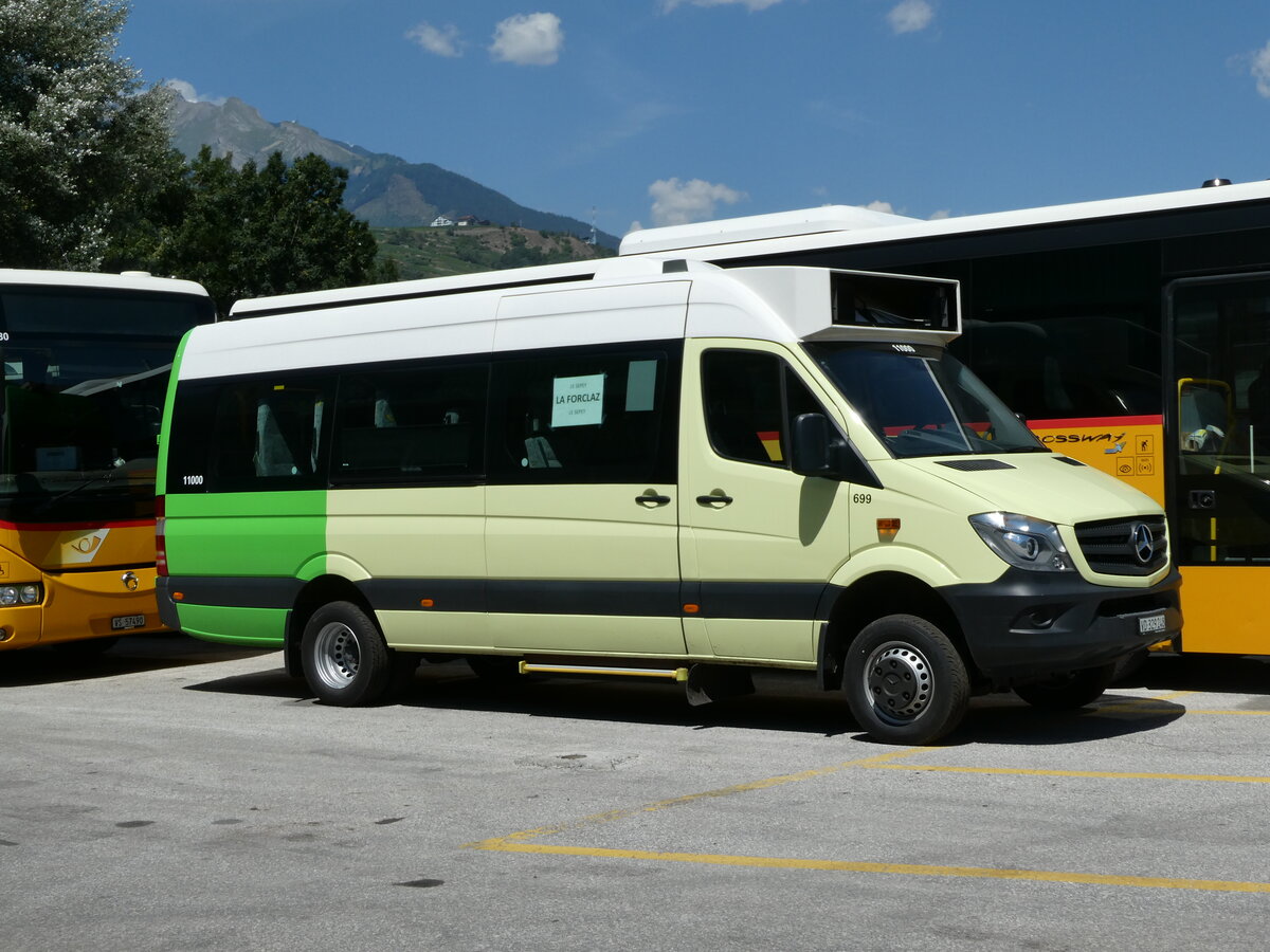 (238'162) - TPC Aigle - Nr. 699/VD 329'248 - Mercedes (ex Nr. CP30) am 16. Juli 2022 in Sion, Interbus