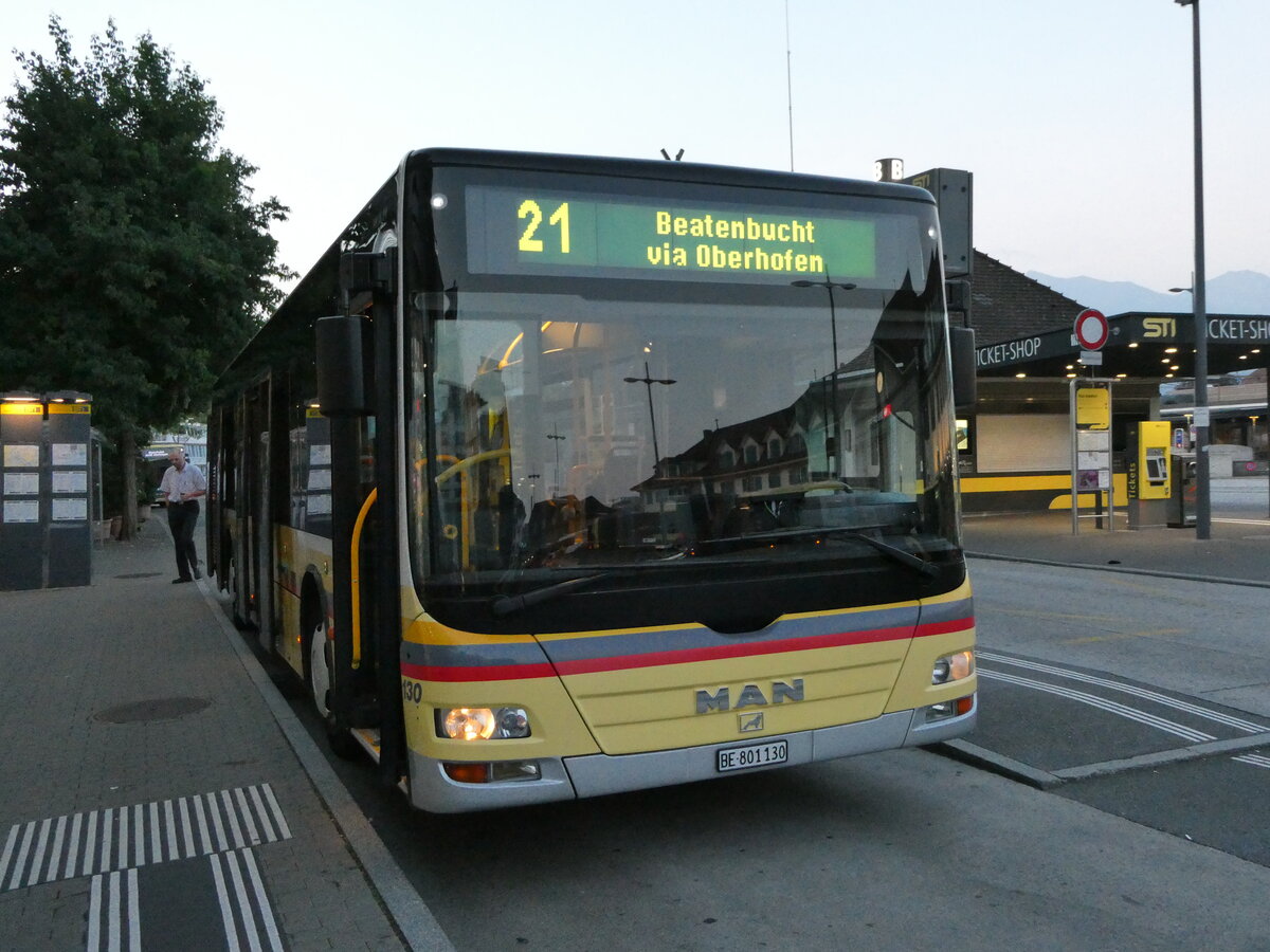 (238'346) - STI Thun - Nr. 130/BE 801'130 - MAN am 24. Juli 2022 beim Bahnhof Thun