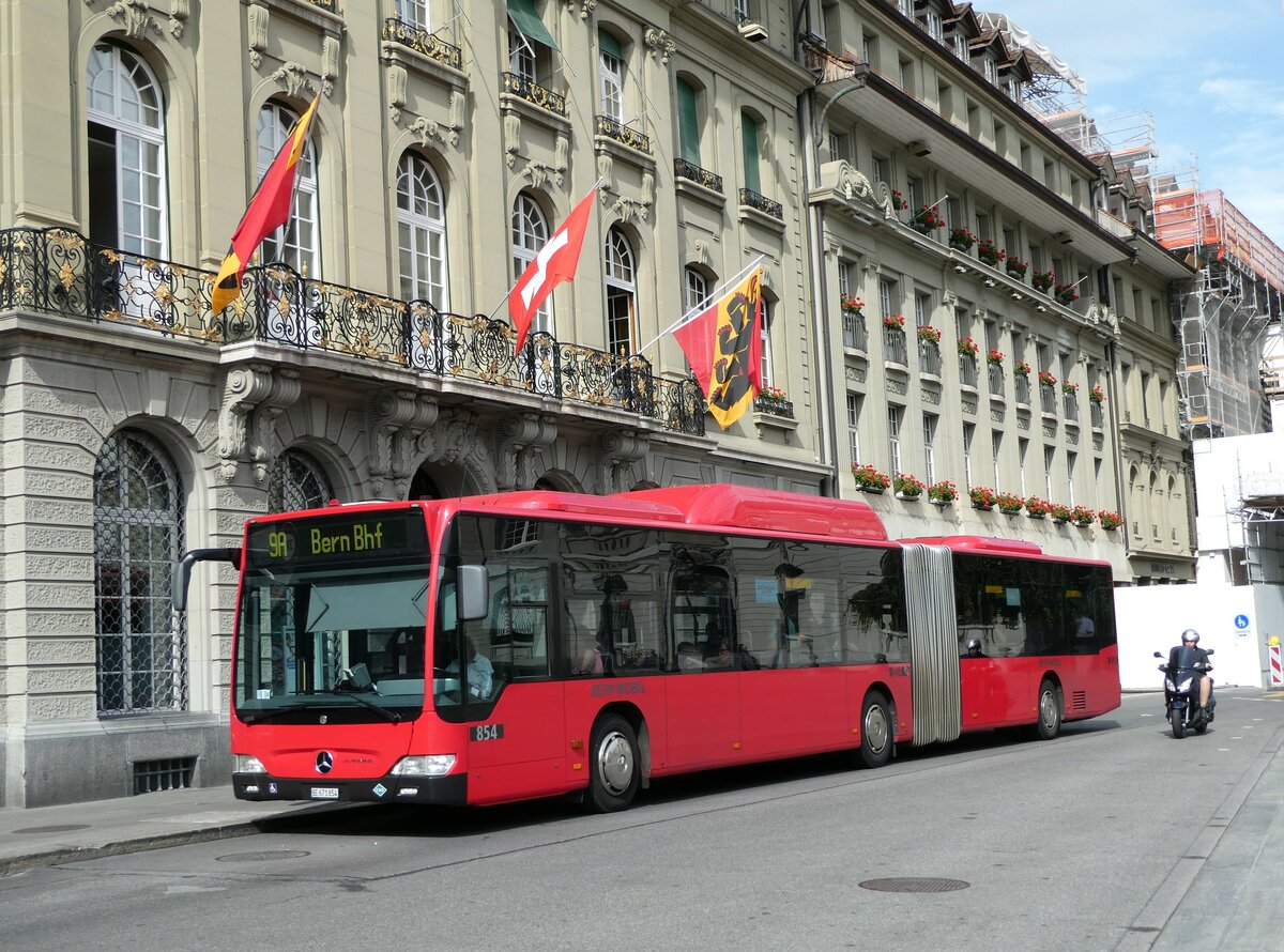 (238'528) - Bernmobil, Bern - Nr. 854/BE 671'854 - Mercedes am 28. Juli 2022 in Bern, Bundesplatz