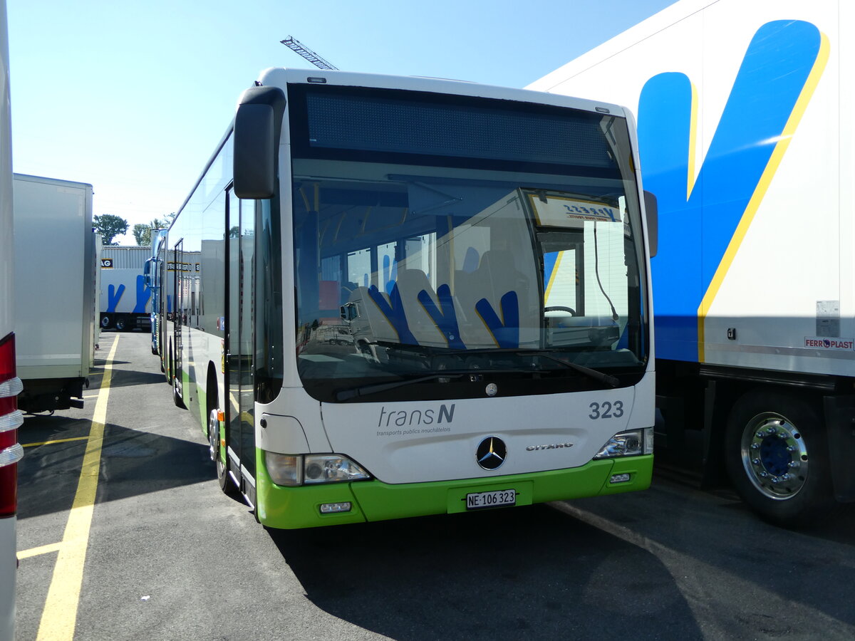 (238'578) - transN, La Chaux-de-Fonds - Nr. 323/NE 106'323 - Mercedes am 30. Juli 2022 in Kerzers, Interbus
