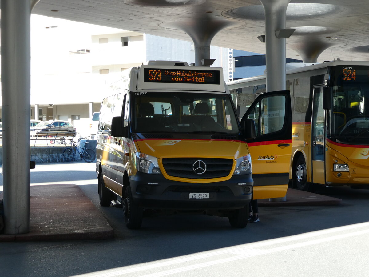 (238'644) - BUS-trans, Visp - VS 6520 - Mercedes (ex VS 450) am 31. Juli 2022 beim Bahnhof Visp