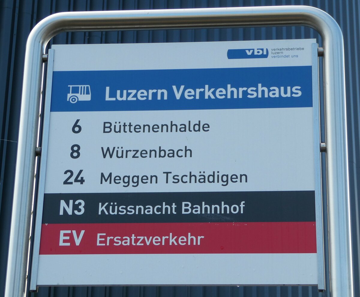 (241'743) - vbl-Haltestellenschild - Luzern, Verkehrshaus - am 22. Oktober 2022