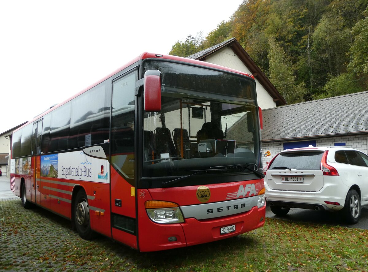 (241'813) - AFA Adelboden - Nr. 24/BE 26'701 - Setra am 24. Oktober 2022 in Meiringen, Postgarage (Einsatz: PostAuto fr Engstlenalp-Bus)