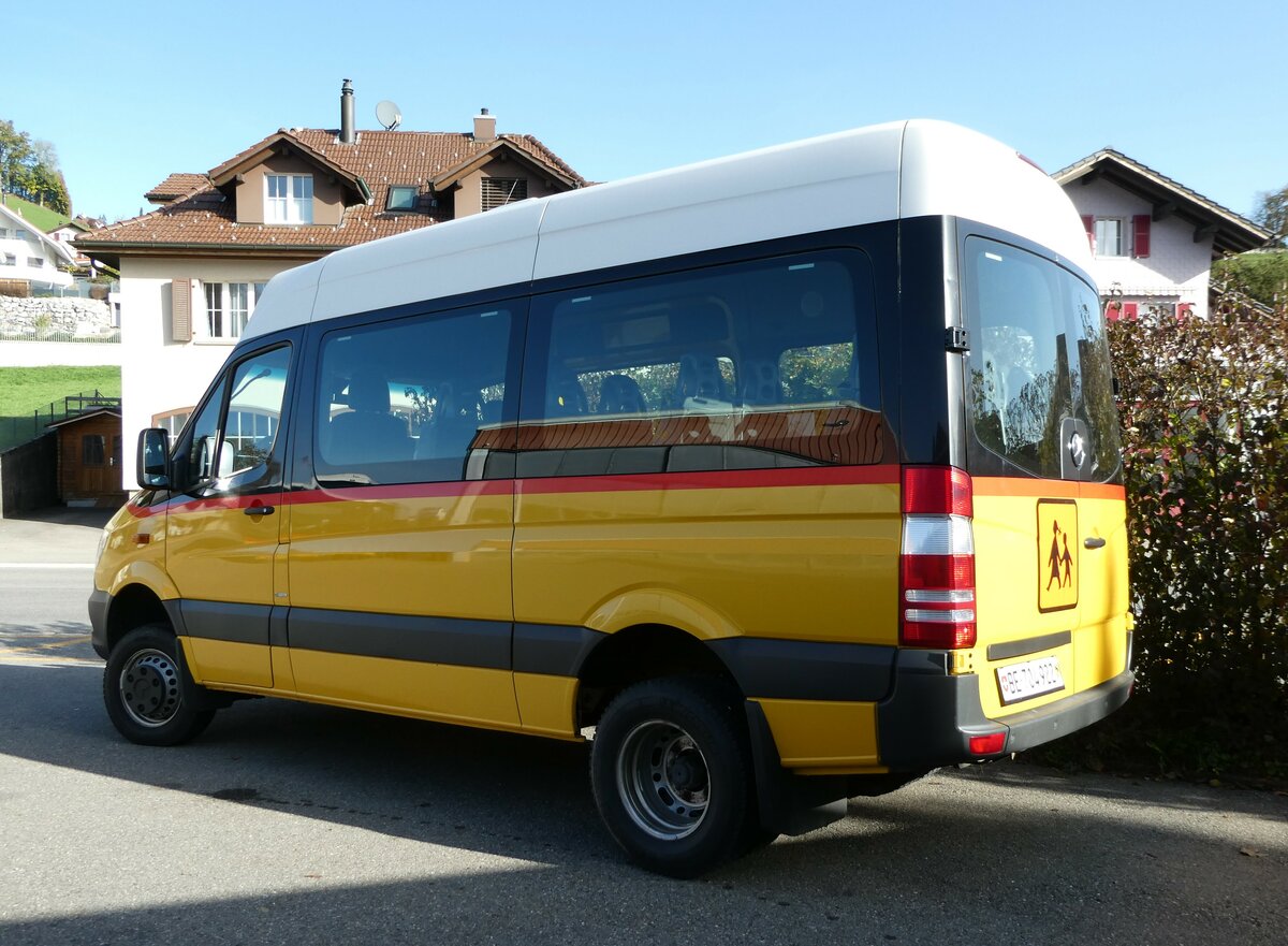 (241'892) - Engeloch, Riggisberg - Nr. 16/BE 704'922 - Mercedes (ex PostAuto Wallis) am 28. Oktober 2022 in Riggisberg, Garage