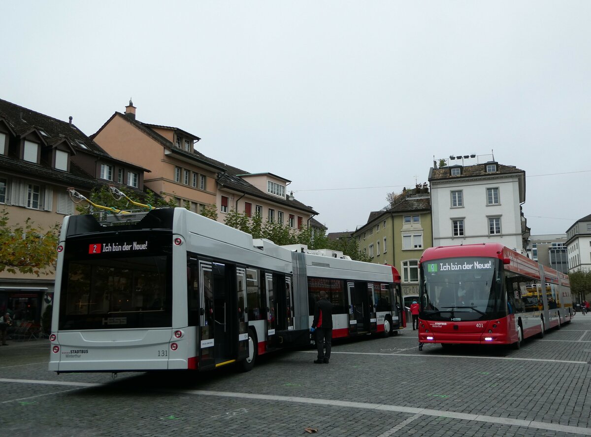 (242'494) - SW Winterthur - Nr. 131 - Hess/Hess Gelenktrolleybus + Nr. 401 - Hess/Hess Doppelgelenktrolleybus am 12. November 2022 in Winterthur, Neumarkt