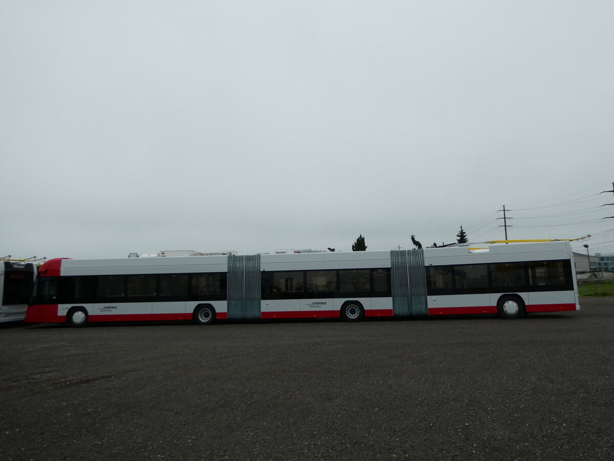 (242'589) - SW Winterthur - Nr. 410 - Hess/Hess Doppelgelenktrolleybus am 13. November 2022 in Wil, Larag
