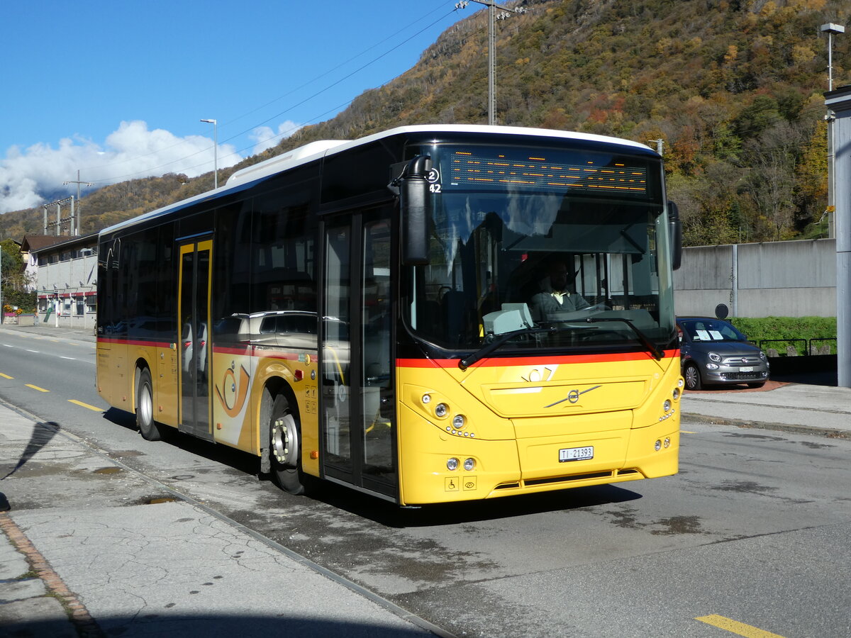 (242'799) - ATV, Rivera - Nr. 2/TI 21'393 - Volvo am 16. November 2022 in Rivera, Via Cantonale