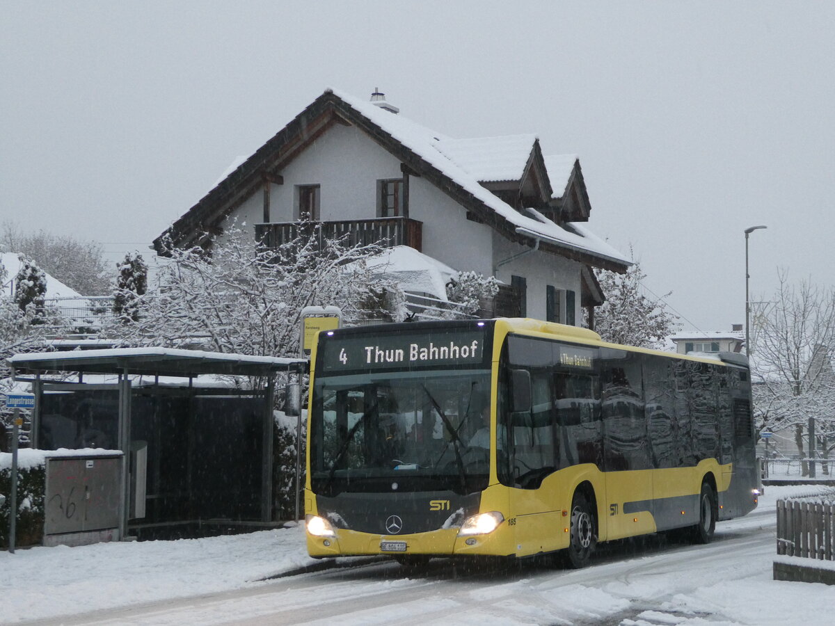 (243'673) - STI Thun - Nr. 185/BE 804'185 - Mercedes am 9. Dezember 2022 in Thun-Lerchenfeld, Forstweg