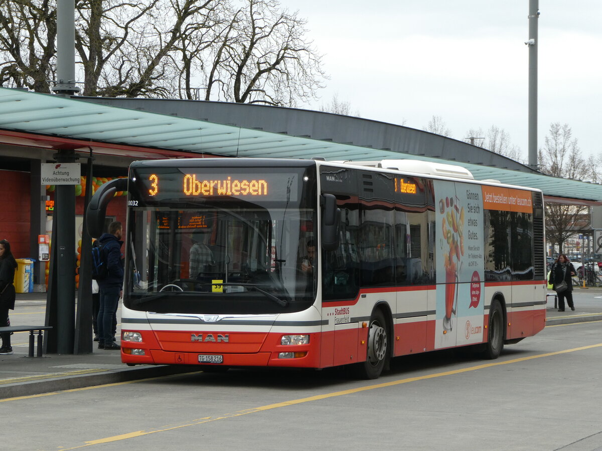 (246'589) - PostAuto Ostschweiz - TG 158'216/PID 10'032 - MAN am 25. Februar 2023 beim Bahnhof Frauenfeld