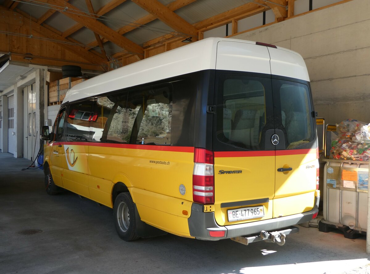 (246'899) - PostAuto Bern - BE 477'965/PID 5281 - Mercedes am 5. März 2023 in Stechelberg, Garage