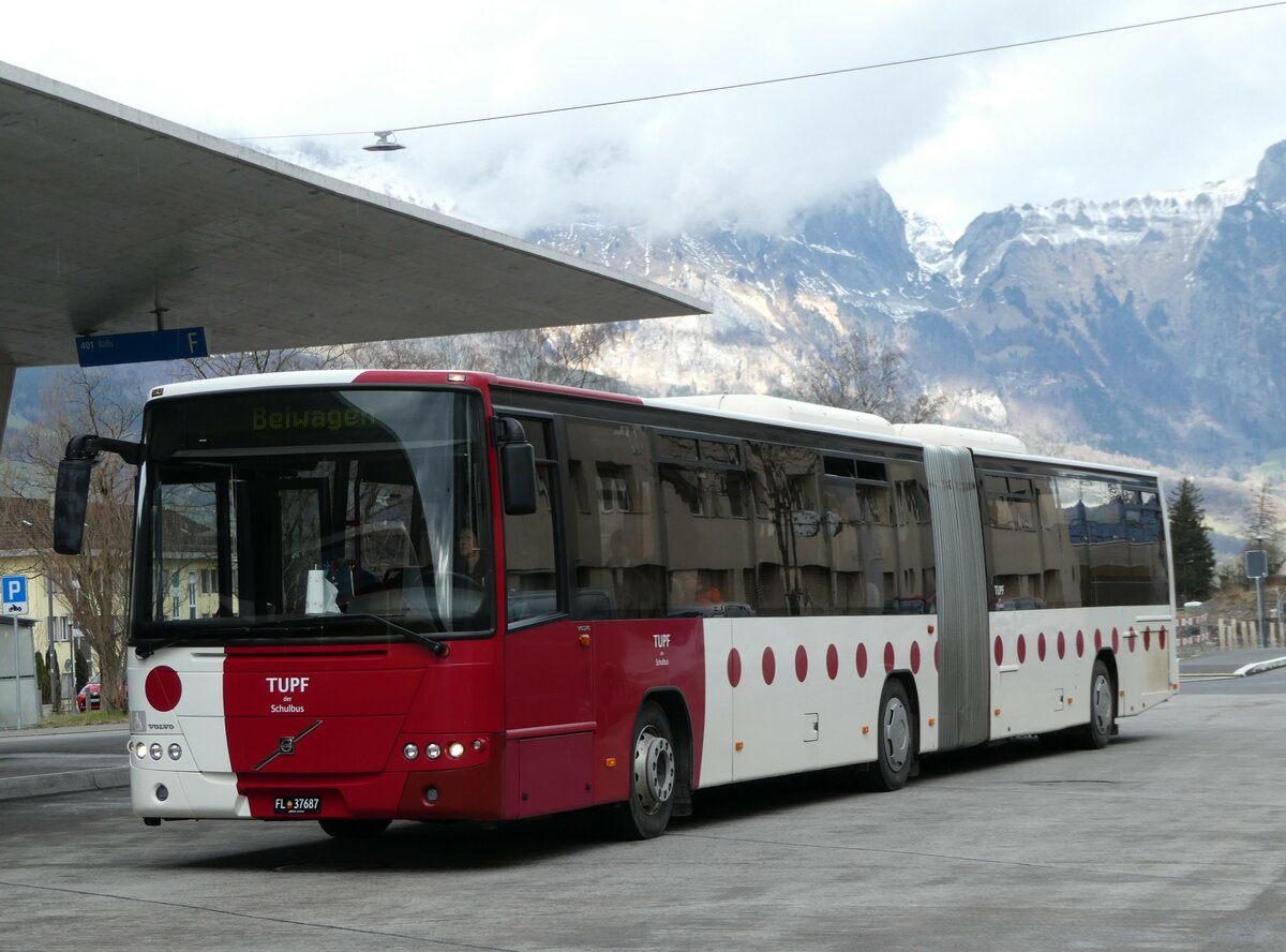 (247'026) - Aus Liechtenstein: Matt, Mauren - FL 37'687 - Volvo (ex TPF Fribourg Nr. 105) am 9. Mrz 2023 beim Bahnhof Buchs