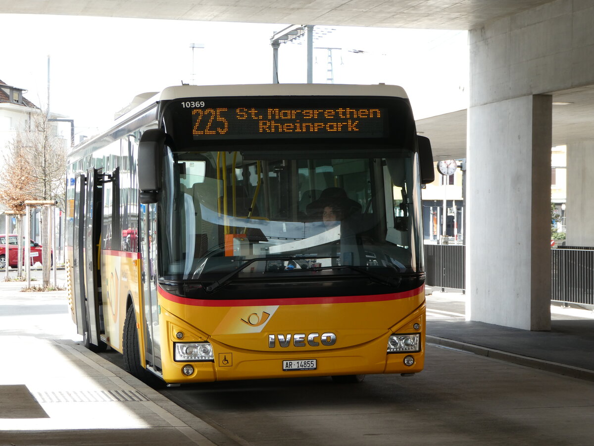(247'032) - PostAuto Ostschweiz - AR 14'855/PID 10'369 - Iveco am 9. März 2023 beim Bahnhof St. Margrethen
