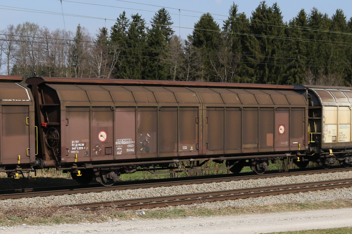 2471 223 (Hbbiis) am 20. M�rz 2020 bei Grabenst�tt.