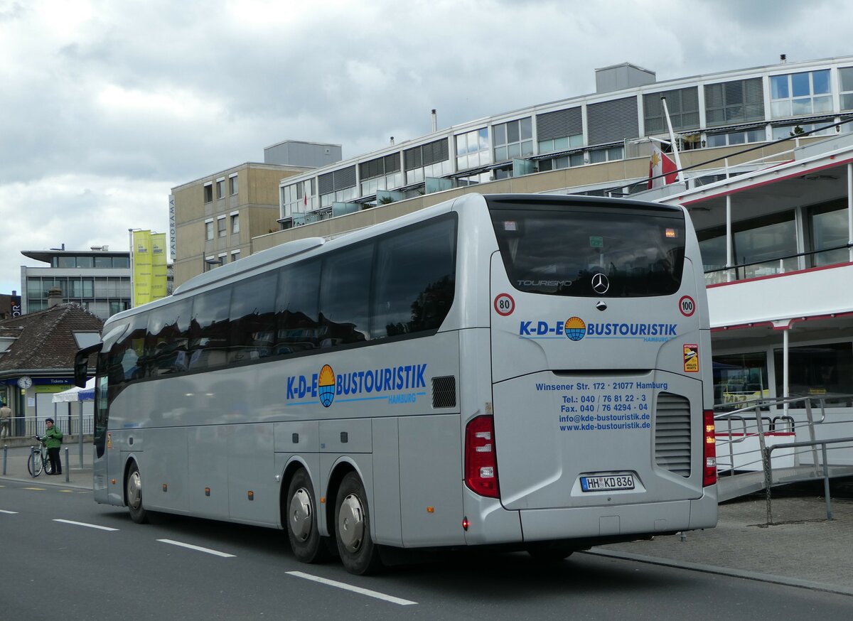 (248'746) - Aus Deutschland: K-D-E Bustouristik, Hamburg - HH-KD 836 - Mercedes am 17. April 2023 bei der Schifflndte Thun