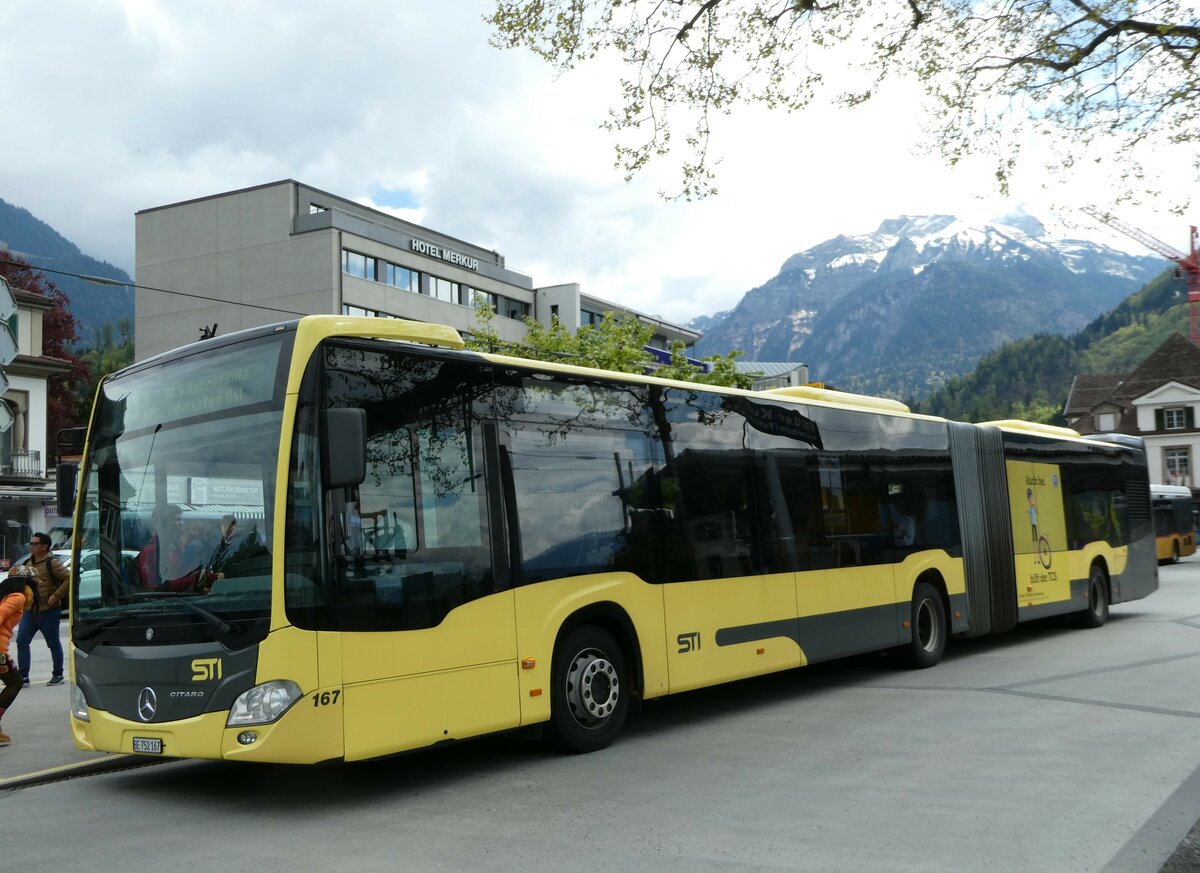 (249'445) - STI Thun - Nr. 167/BE 752'167 - Mercedes am 2. Mai 2023 beim Bahnhof Interlaken West