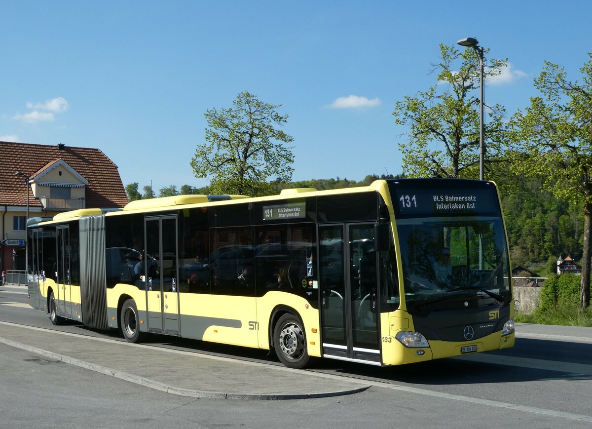(249'502) - STI Thun - Nr. 183/BE 804'183 - Mercedes am 3. Mai 2023 beim Bahnhof Spiez