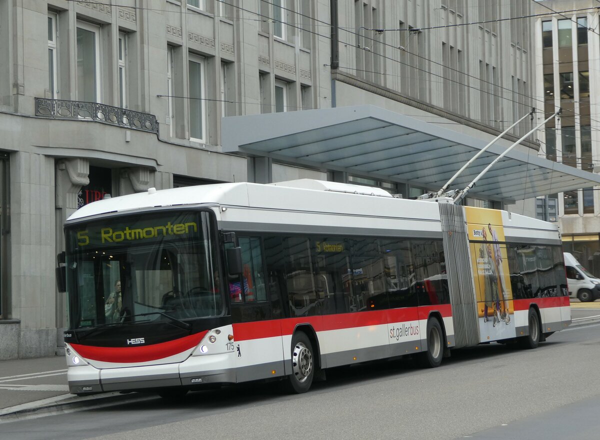 (250'054) - St. Gallerbus, St. Gallen - Nr. 175 - Hess/Hess Gelenktrolleybus am 16. Mai 2023 beim Bahnhof St. Gallen