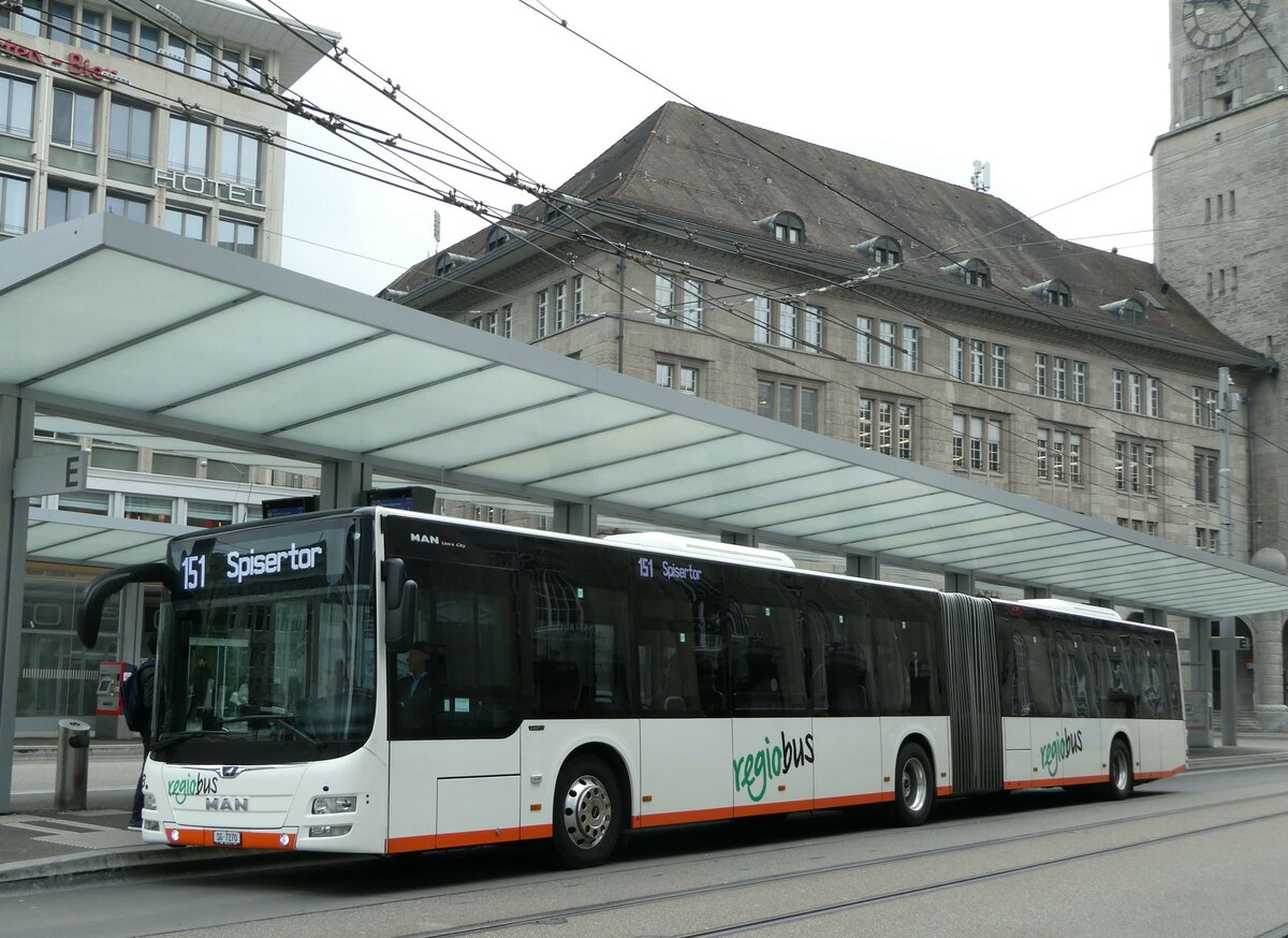 (250'067) - Regiobus, Gossau - Nr. 58/SG 7270 - MAN am 16. Mai 2023 beim Bahnhof St. Gallen