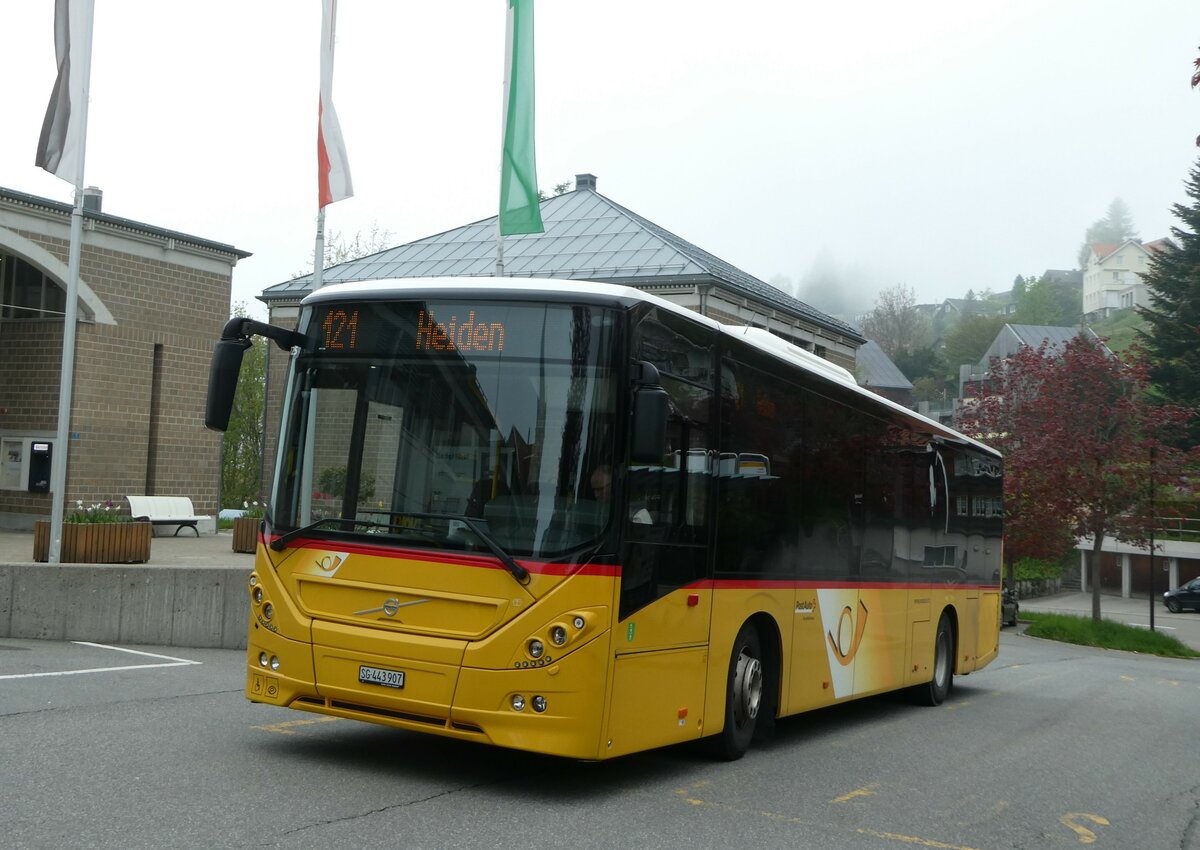 (250'080) - PostAuto Ostschweiz - SG 443'907/PID 10'725 - Volvo am 16. Mai 2023 in Rehetobel, Dorf