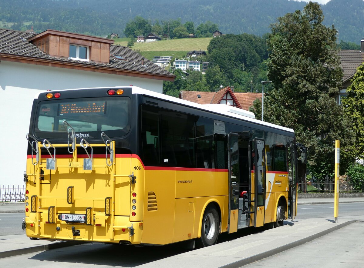(250'846) - PostAuto Zentralschweiz - Nr. 406/OW 10'006/PID 5538 - Irisbus (ex Nr. 3; ex Dillier, Sarnen Nr. 3) am 1. Juni 2023 beim Bahnhof Sarnen