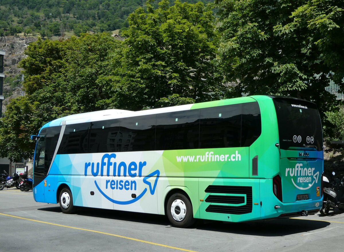 (251'230) - Ruffiner, Turtmann - VS 68'136 - MAN am 9. Juni 2023 beim Bahnhof Brig