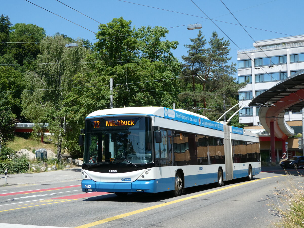(251'446) - VBZ Zrich - Nr. 162 - Hess/Hess Gelenktrolleybus am 13. Juni 2023 in Zrich, Bucheggplatz