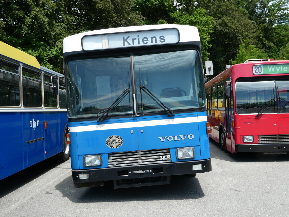(251'699) - Krauer, Kehrsatz - Volvo/R&J (ex VBL Luzern Nr. 111) am 18. Juni 2023 in Burgdorf, kihof Ziegelgut