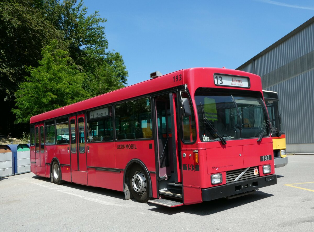 (251'766) - Bernmobil, Bern (SOB) - Nr. 193 - Volvo/Gangloff am 18. Juni 2023 in Burgdorf, kihof Ziegelgut