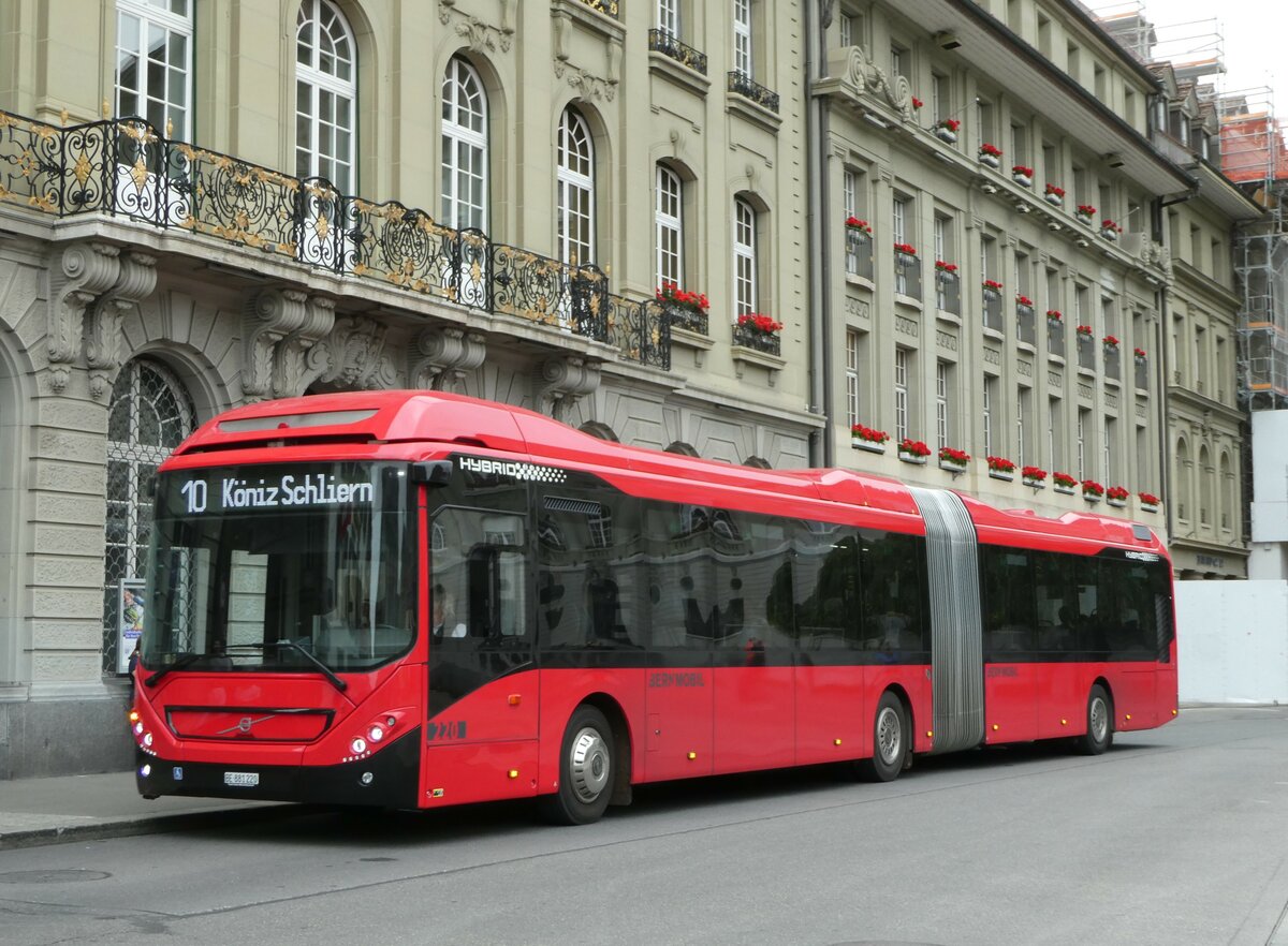 (251'892) - Bernmobil, Bern - Nr. 220/BE 881'220 - Volvo am 22. Juni 2023 in Bern, Bundesplatz