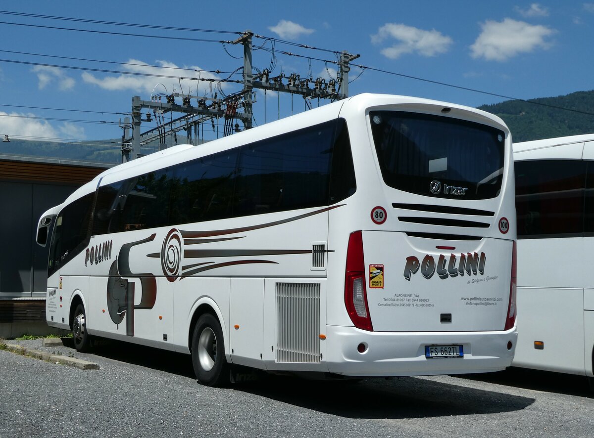 (251'994) - Aus Italien: Pollini, Conselice - FS-662 TL - Irizar am 24. Juni 2023 beim Bahnhof Wilderswil