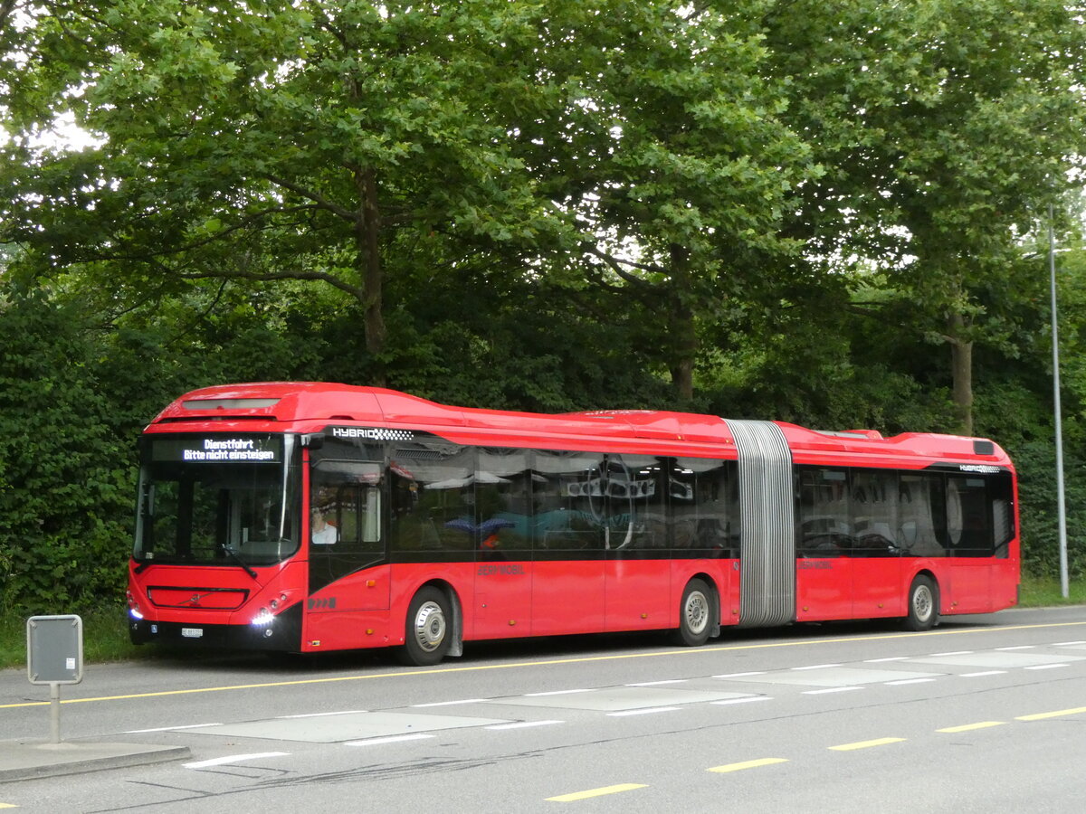 (252'769) - Bernmobil, Bern - Nr. 222/BE 883'222 - Volvo am 18. Juli 2023 beim Bahnhof Worblaufen
