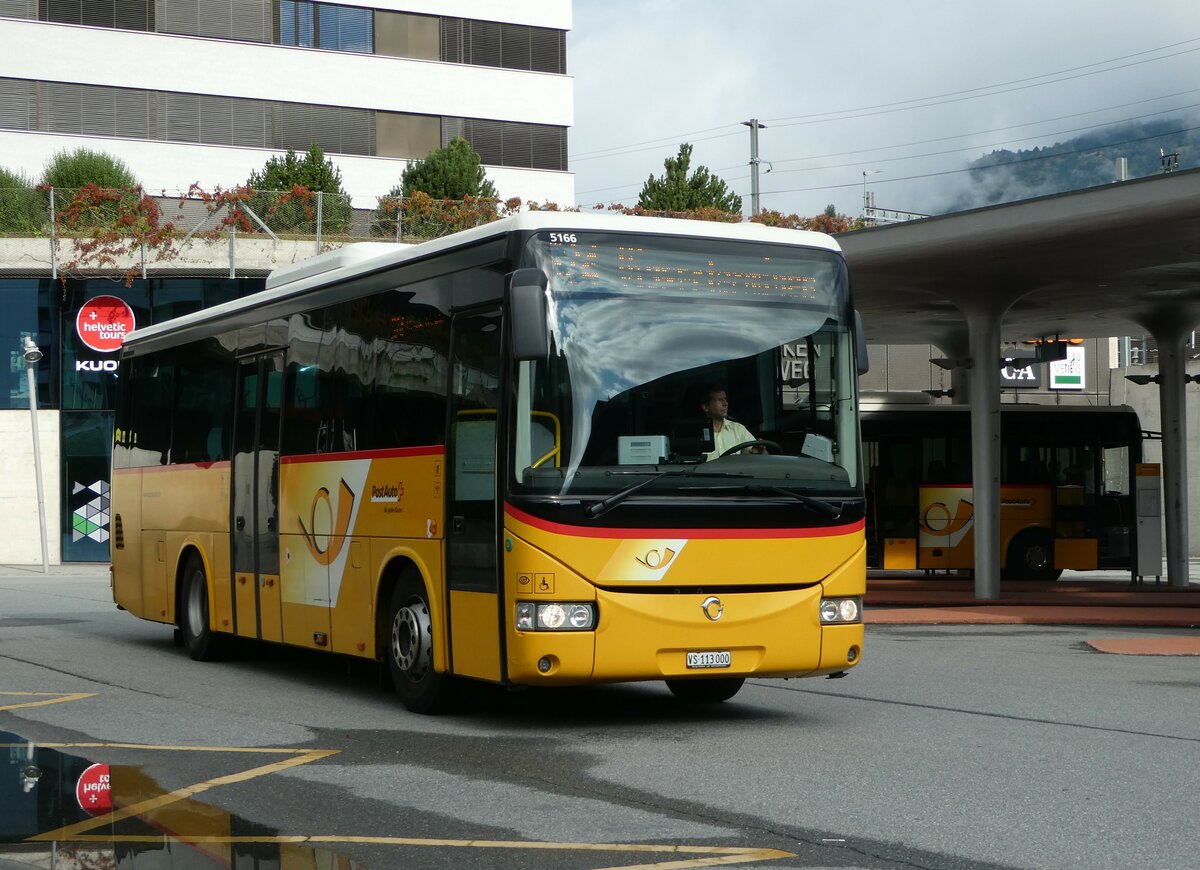 (253'175) - BUS-trans, Visp - VS 113'000/PID 5166 - Irisbus am 30. Juli 2023 beim Bahnhof Visp
