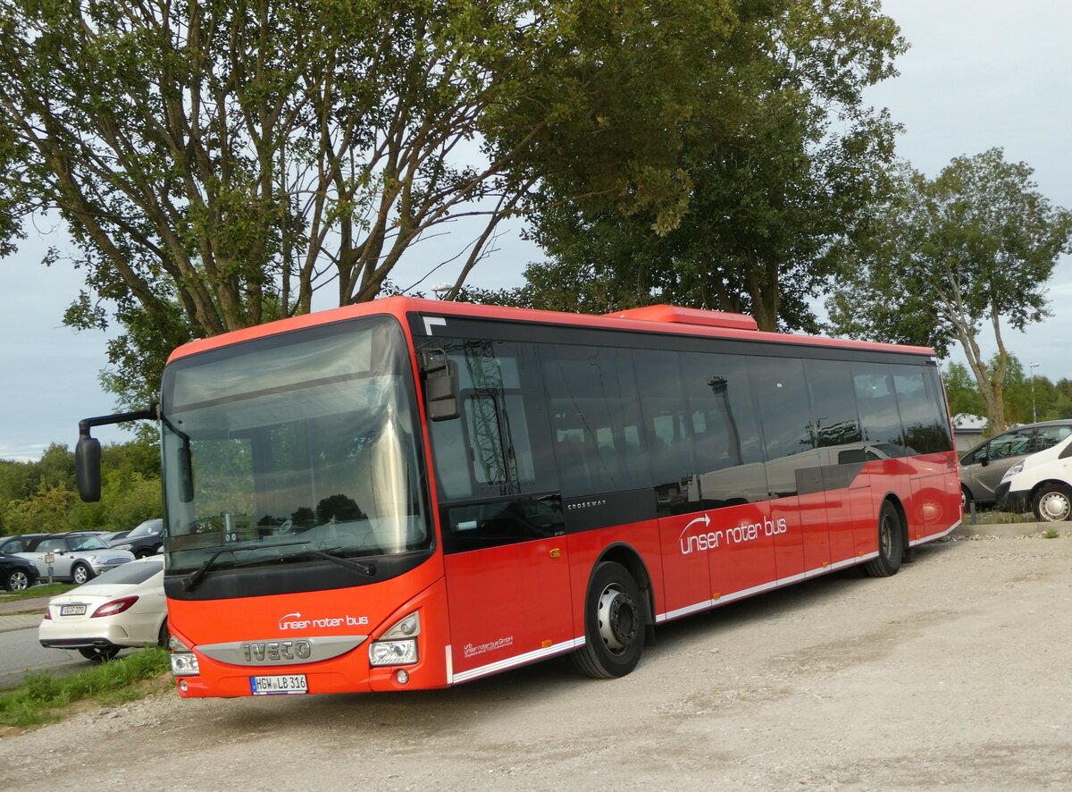 (254'391) - Unser Roter Bus, Knigsbrck - HGW-LB 316 - Iveco am 30. August 2023 in Greifswald, City Automobile