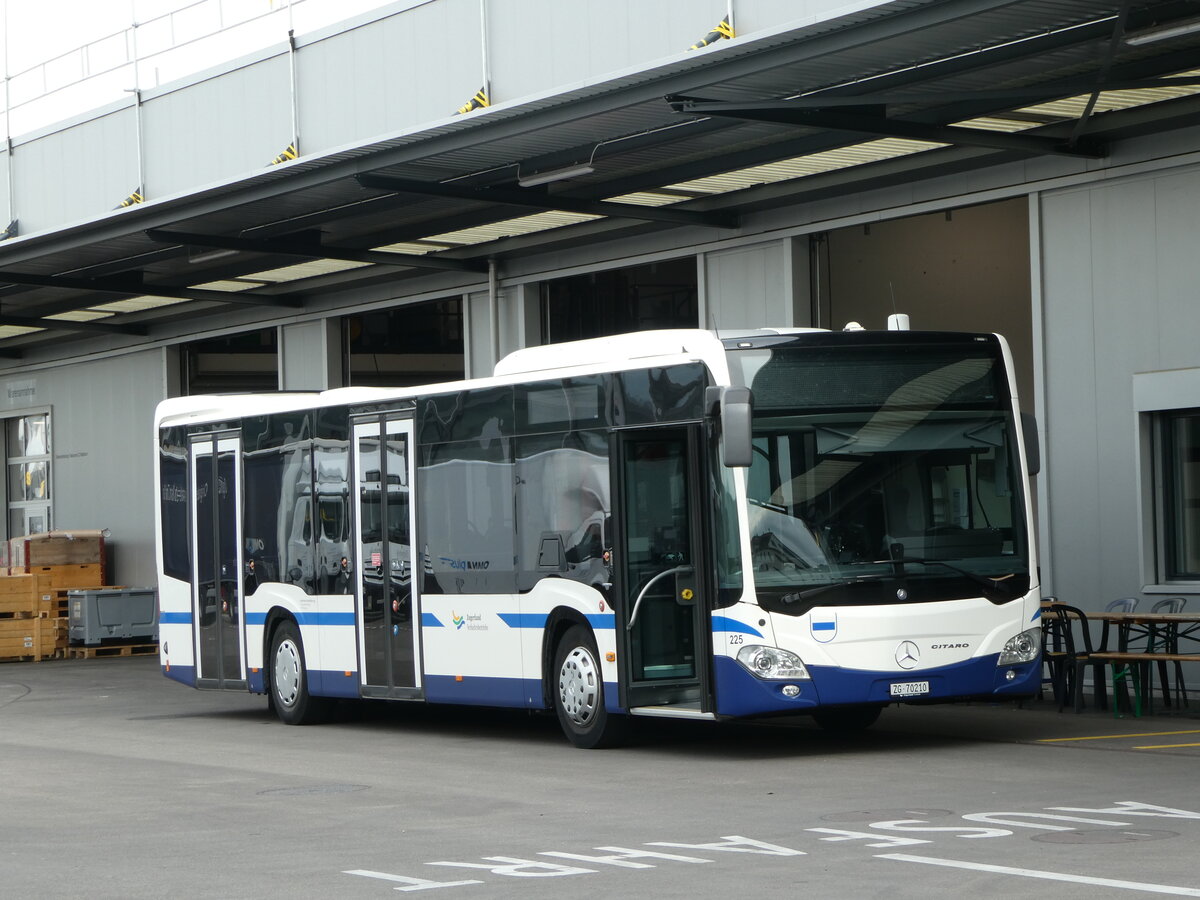 (255'143) - Odermatt, Rotkreuz - Nr. 225/ZG 70'210 - Mercedes am 13. September 2023 in Winterthur, Daimler Buses