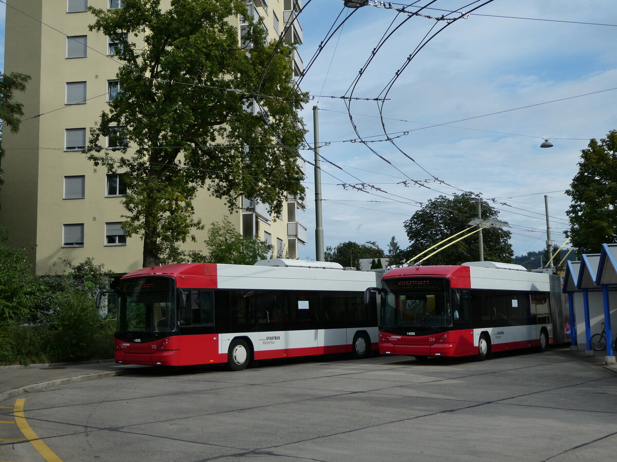 (255'167) - SW Winterthur - Nr. 102 + 124 - Hess/Hess Gelenktrolleybusse am 13. September 2023 in Winterthur, Wlflingen (Teilaufnahmen)