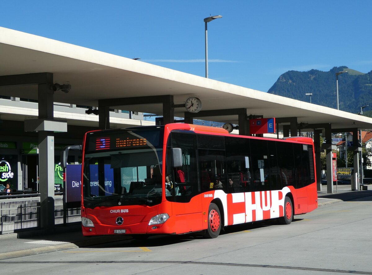 (255'568) - Chur Bus, Chur - Nr. 7/GR 97'507 - Mercedes am 26. September 2023 beim Bahnhof Chur