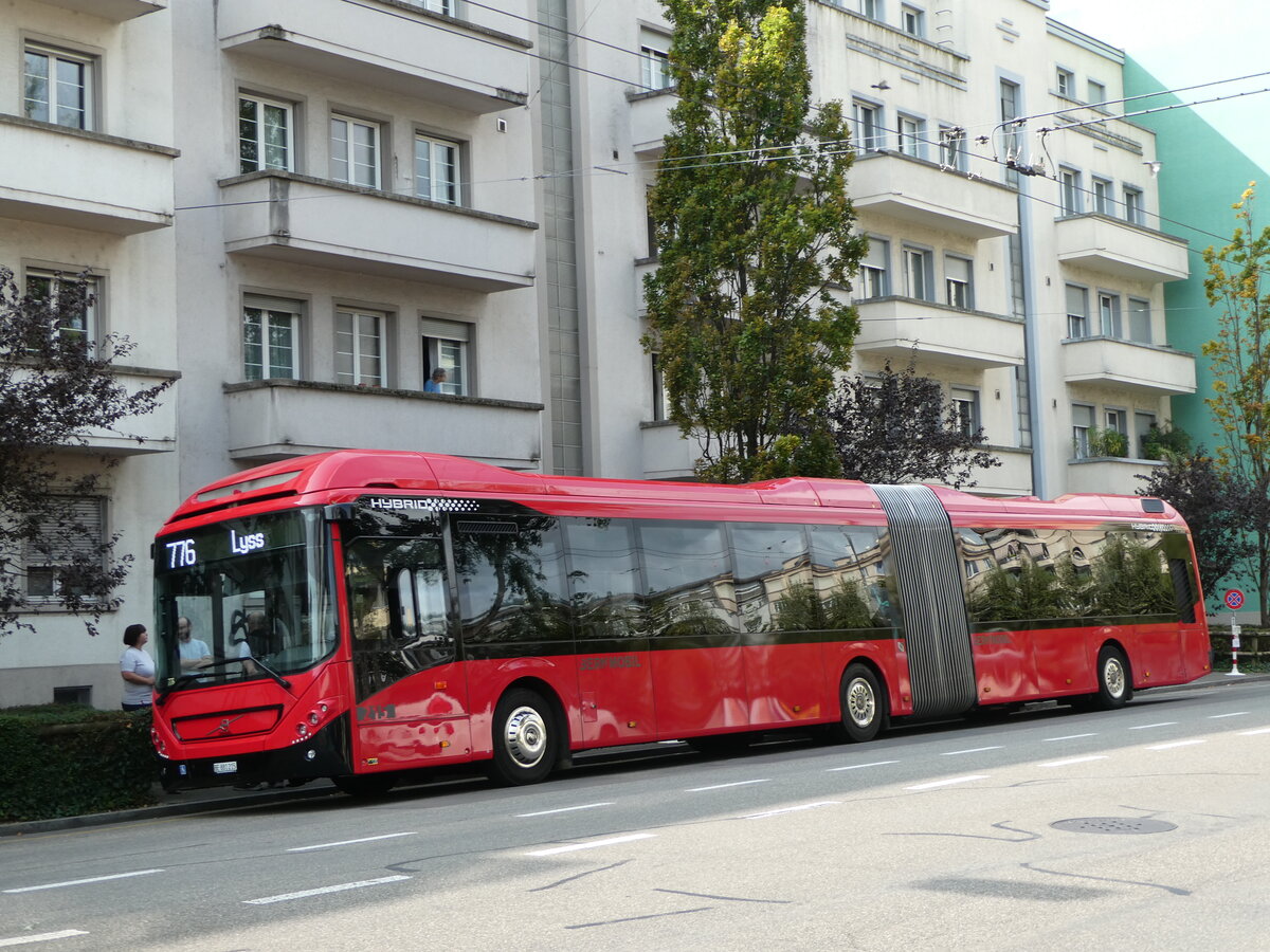 (255'757) - Bernmobil, Bern - Nr. 215/BE 881'215 - Volvo am 30. September 2023 beim Bahnhof Biel