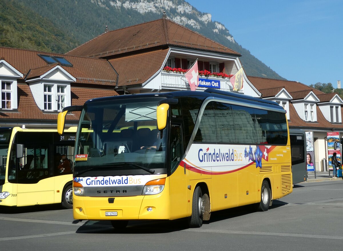 (255'836) - Grindelwaldbus, Grindelwald - Nr. 29/BE 47'910 - Setra am 2. Oktober 2023 beim Bahnhof Interlaken Ost